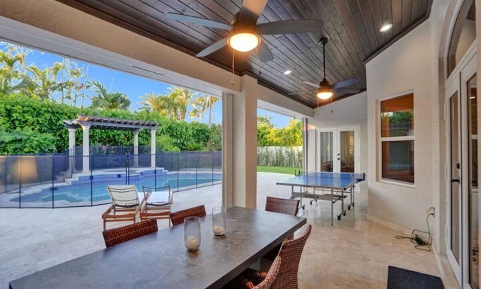 Kendale Lakes House | Casa Fina Pool Home in Miami