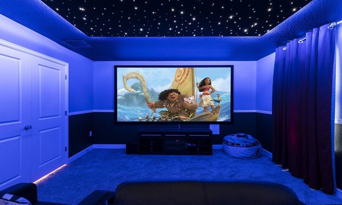 Davenport Villa | Champions Gate 8BR Villa/Pool & SPA/Home Theater/Beautiful Ravine, Near Disney