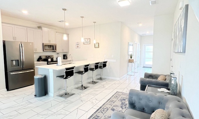 Four Corners House | Champions Gate, Family Fun Retreat | 5BR Pool Home