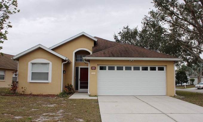 Fruitville House | Charming 3-bedroom house with WiFi, AC in Sarasota
