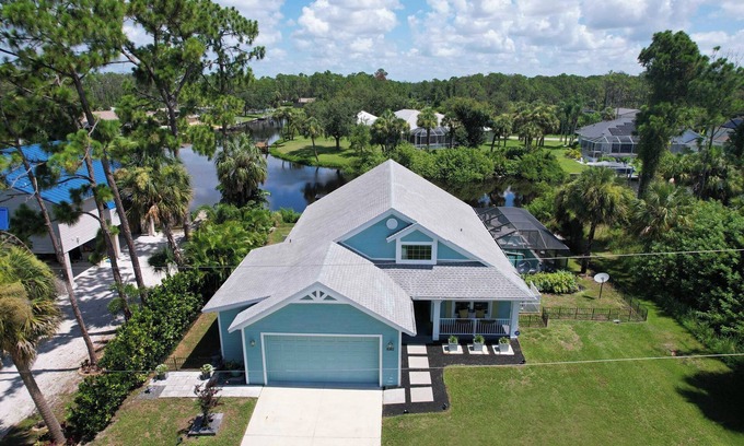Port Charlotte House | Charming Canal-Front Home with Gulf Access in Port Charlotte, FL