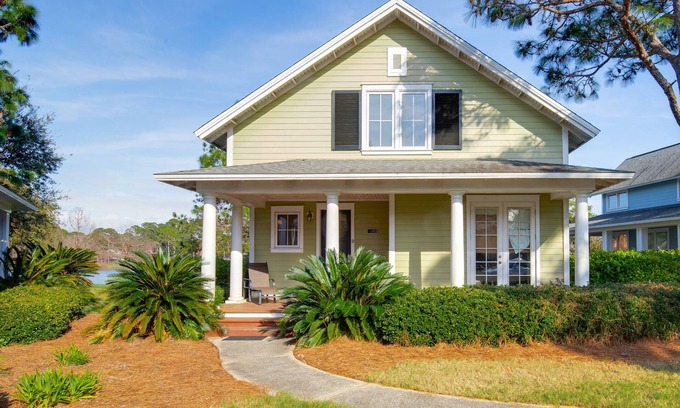 Laurel Grove House | Charming Cottage w/Lake Views, Golf Cart, Beach Tram, Tropical Pool, Hot Tub.