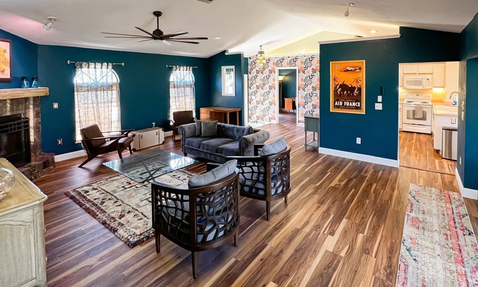 Dinkins Bayou House | Charmingly colorful home with deck, beach gear, AC & W/D - dog-friendly