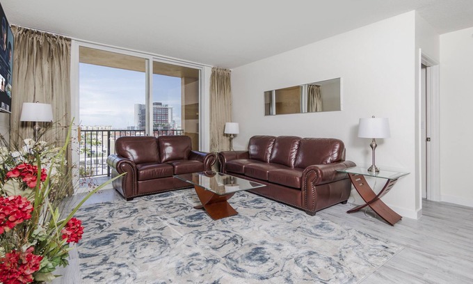 Downtown West Palm Beach Condo | 🔴City Place, ask abt DISCOUNTS. PETS welcome.🐶🐶🐶