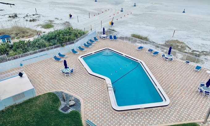 Driggers Condo | Condo ∙ 2 bedrooms ∙ 7 guests