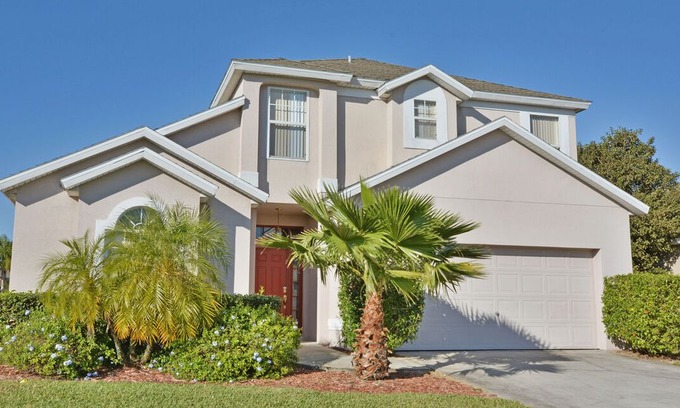 Tuscan Ridge House | Corvina Manor -5 bedroom pool home close to Disney