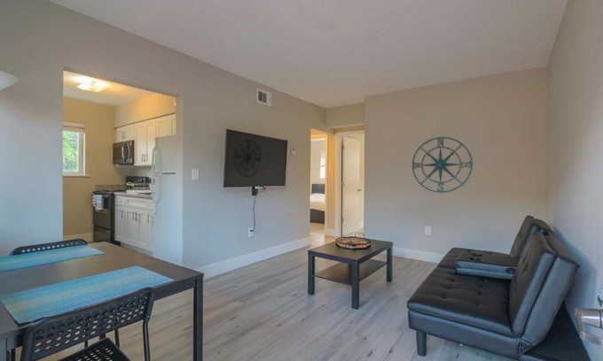Midtown Apartment | Cozy 2BR Apartment in Midtown-Wynwood