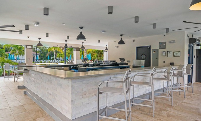 Florida Central Atlantic Coast Condo | Elegant 3 Bdr 3.5 Bath Townhome At Vista Cay Resort fully equipped