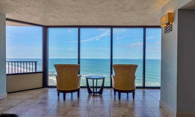 Ocean View Halifax Estates Condo | Elegant Beachfront Resort-like Condominum with Pool, Spa and Recreation