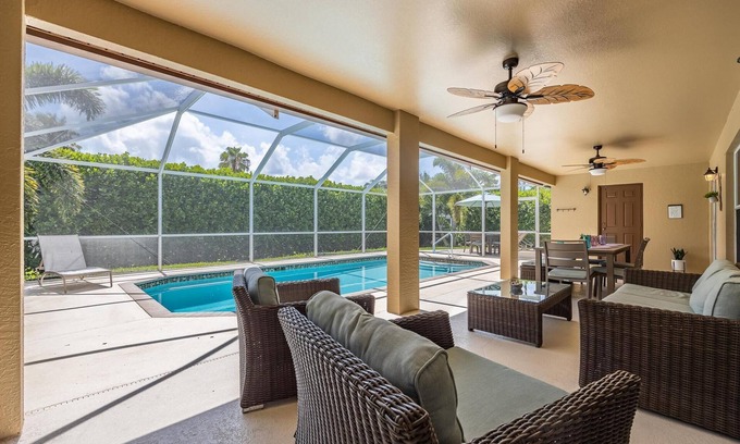 Pelican Villa | Enjoy all this Home has to Offers, Family-Fun Amenities, Pool -Villa Mercedes-Roelens Vacations
