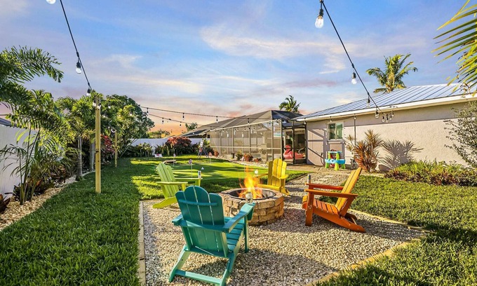 Cape Coral House | Entertainers Paradise with HTD Pool & Putting Green