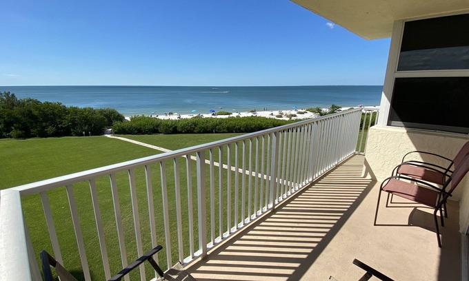 Fort Myers Beach Condo | Estero Beach & Tennis Club #302b - Beachfront Condo with a Balcony!