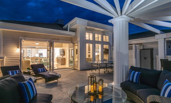 Baytowne Wharf Condo | Exclusive Luxury Sandestin Penthouse: The Blue Pearl