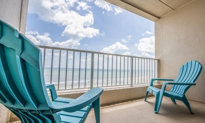 Ponce Inlet Condo | Fabulous Views from this South East Corner Unit at South Point Unit 411