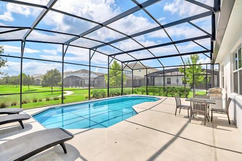 Kissimmee House | Family Resort - 6BR Mansion - Private Pool, Home Theater, BBQ and More