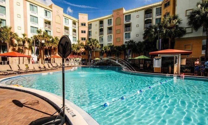 Florida Central Atlantic Coast House | Florida Escape! 4 Amazing Queen Units for 16 Guests, Pool, Many Amenities