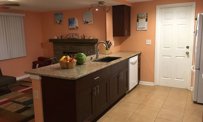 Bee Ridge House | Florida home for your perfect stay away from cold