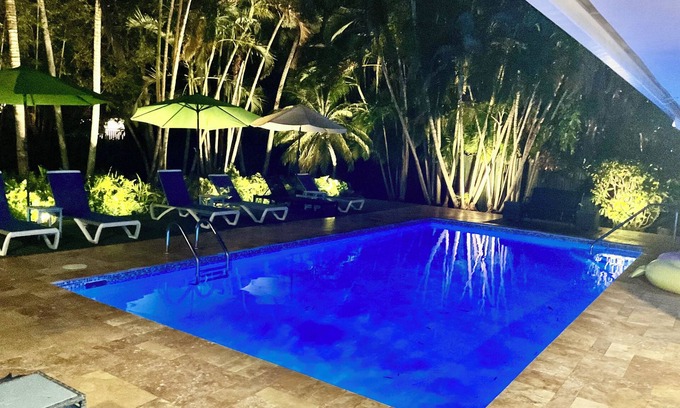 Seven Isles House | Fort Lauderdale Vacation paradise Get - Away