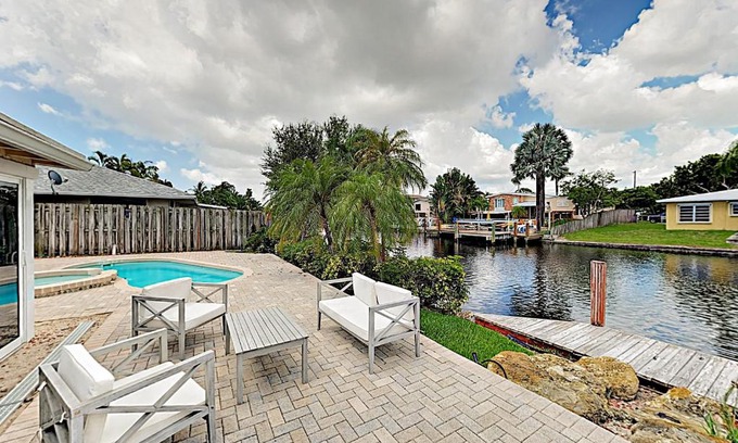 Wilton Manors House | Friendship Bungalow