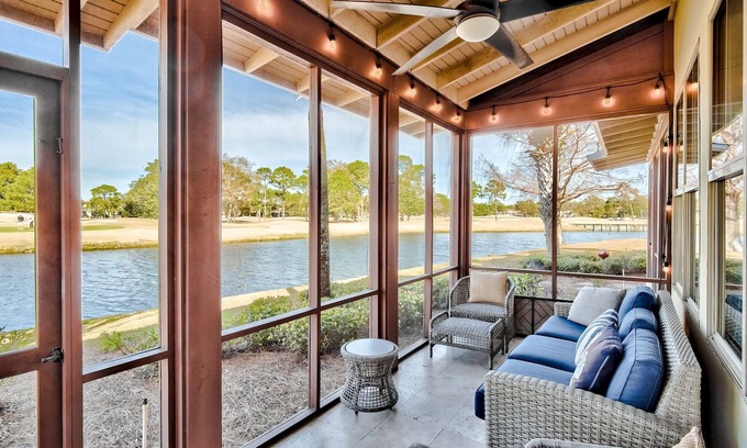 Sandestin House | Golf Cart ~ Two Master Suites ~ Outdoor Seating Area ~ Lake Views