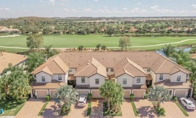 Immokalee Condo | Golfers paradise! 2-bedroom with office condo in Del Webb Naples 55+ community
