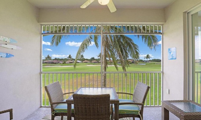 Naples House | Greenlinks 1323
