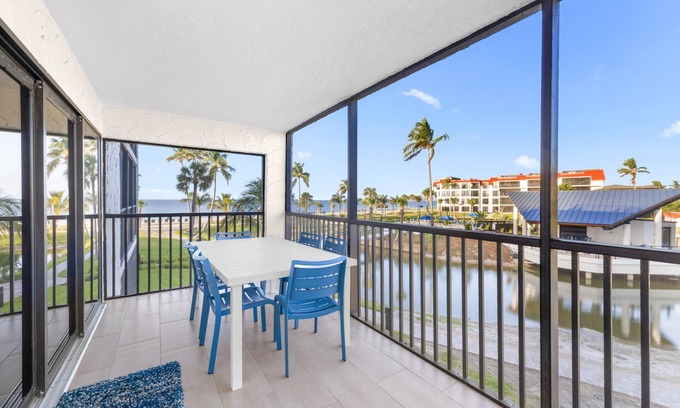 Sanibel Condo | Gulf Views! Stunning views from this 2 bedroom 2 bathroom-Pointe Santo E21 Condo