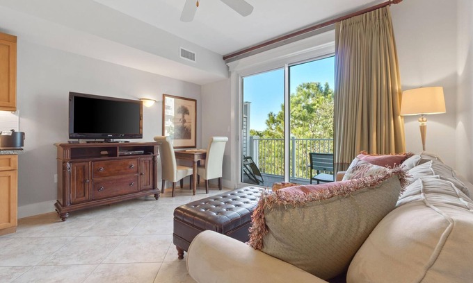 Baytowne Wharf Condo | "Harbor Hideaway" Sandestin #3503 Sleeps 4