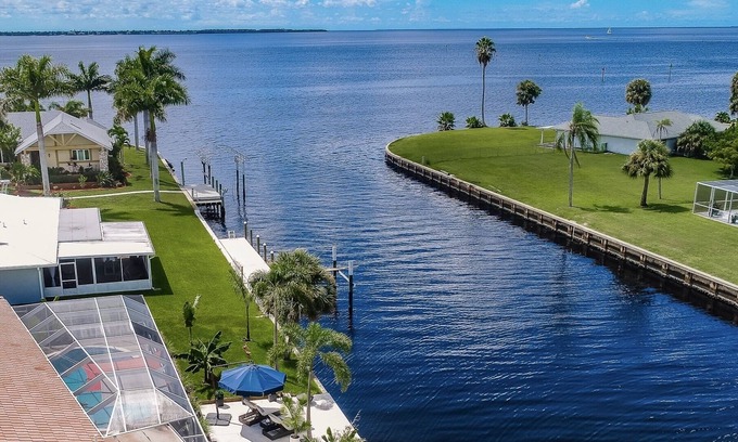 Edgewater House | HEATED POOL WATERFRONT GULF ACCESS 4BR 3.5BA LUXURY FLORIDA HOME NEAR BEACH š¬n