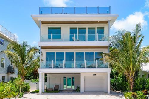 Anna Maria House | Hip Nautic