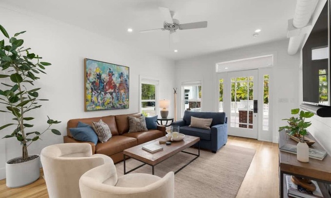 Historic Ybor House | House ∙ 2 bedrooms ∙ 5 guests