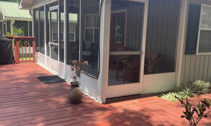Salt Springs House | House ∙ 2 bedrooms ∙ 4 guests