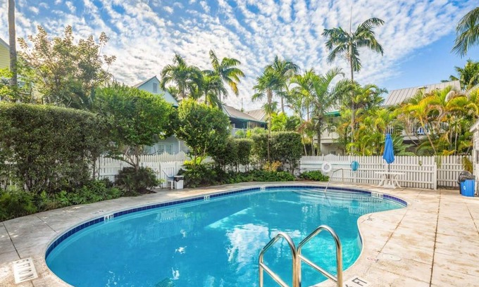 Bahama Village House | House ∙ 2 bedrooms ∙ 6 guests