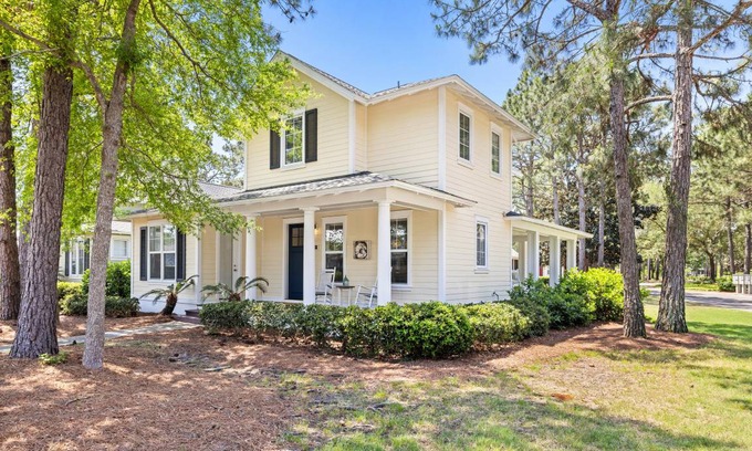 Laurel Grove House | House ∙ 3 bedrooms ∙ 8 guests