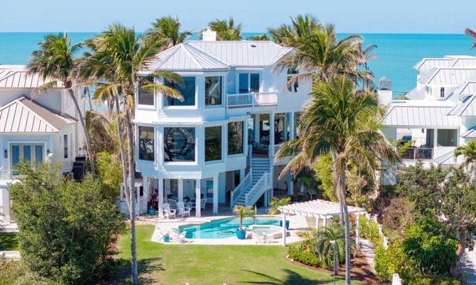 Captiva House | House ∙ 5 bedrooms ∙ 12 guests