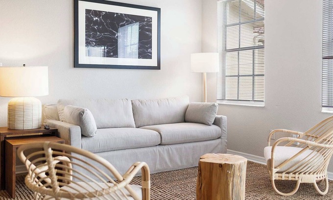 Wellington Apartment | Kasa | Family Friendly 2BD + Pool Access | Wellington