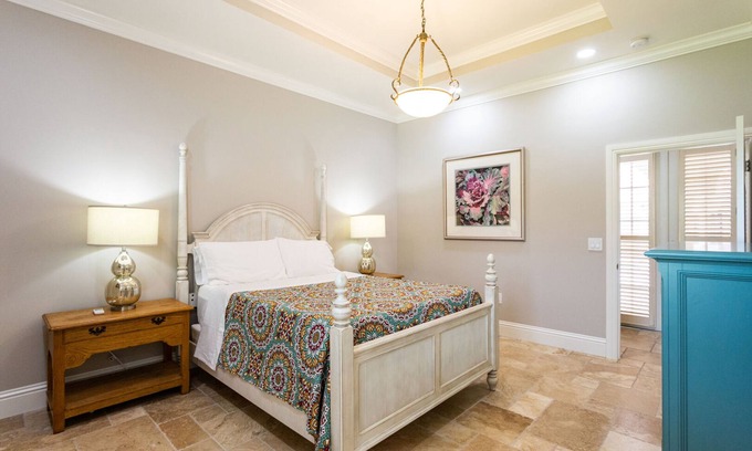 Rural Estates House | Knickerbocker Suite 03, Furnished 1BR/1BA w/Pool