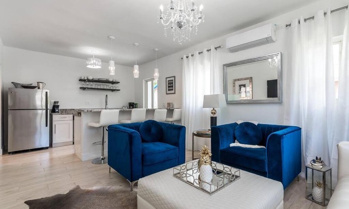 Delray Beach Apartment | La Vida Delray 1