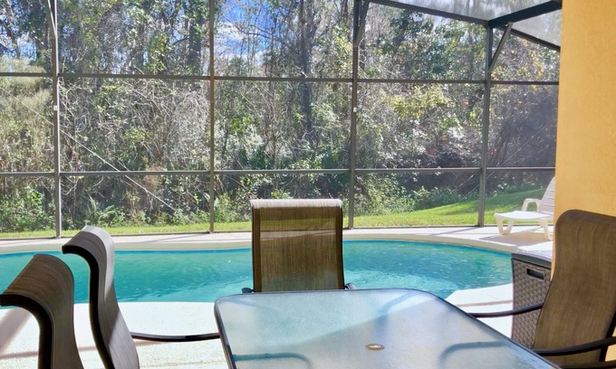 Lake Wilson Preserve House | LAST MINUTE DEALS 4 Bed/3 Bath Villa. South-facing private pool.