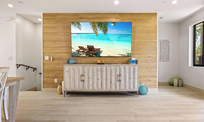 Poinciana Park House | Location Vacation, Heart of Fort Lauderdale, New Construction!