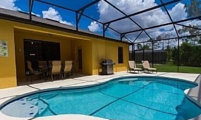Cypress Pointe Villa | Luxurious 5 Bedroom Villa With South Facing Swimming Pool
