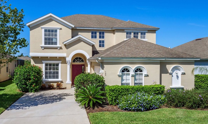 Haines City House | Luxury 5 BR 4.5 BA Villa - Large Pool Area and Spa, Not Overlooked, Games Room