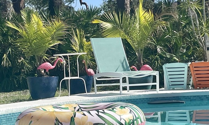 Englewood House | Luxury renovated pool house & separate studio apartment 1.5 miles to the beach.
