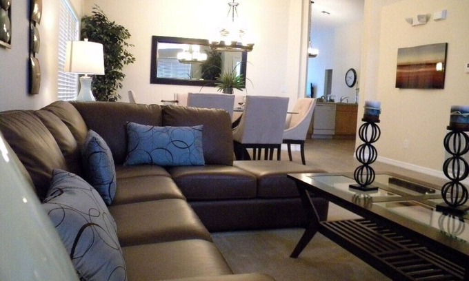 Loughman Villa | Luxury 'The Devine Villa' Private Pool & Free WIFI & local calls