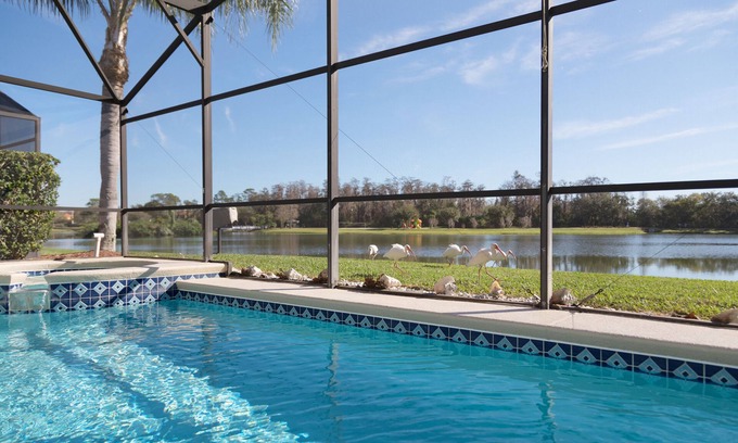 Lake Berkley Villa | MAGIC 5* LAKE VIEW VILLA HEATED POOL&HOT SPA, near DISNEY, 10 Guests