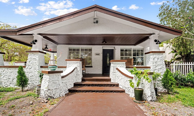 Buena Vista House | Magical Home located in the heart of Wynwood