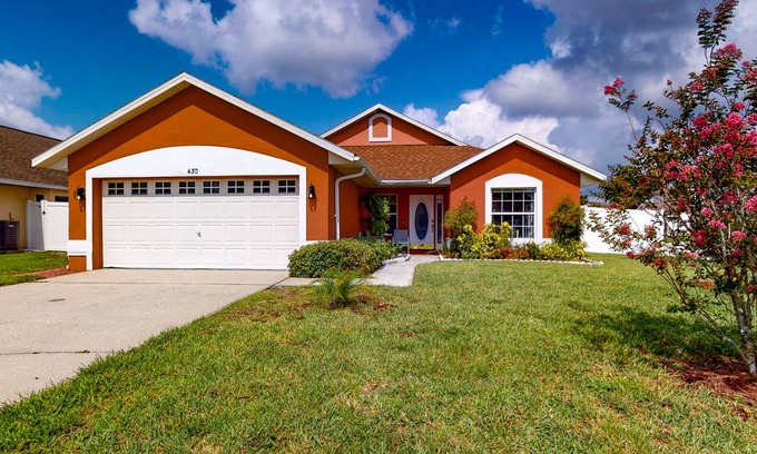 Esprit House | Marilyn House | House in Davenport with a private pool - close to Disney