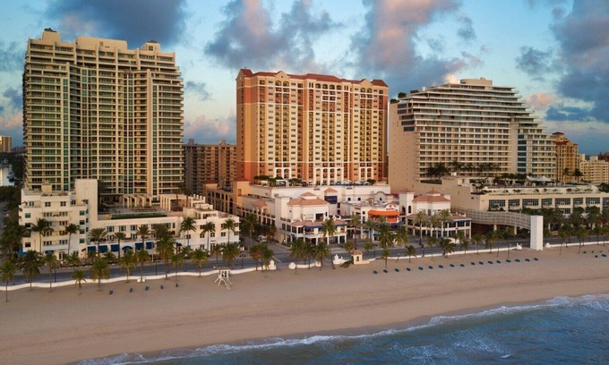 Central Beach Condo | Marriott Ocean Front Resort Spring Break and Tortuga 2024