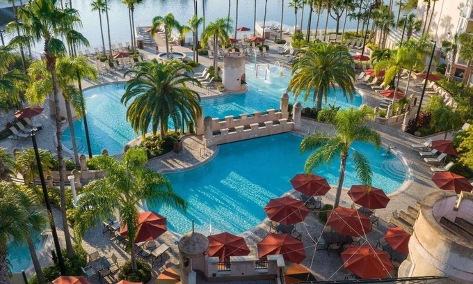 Williamsburg Resort | Marriott's Grande Vista Studio (Guest Room)
