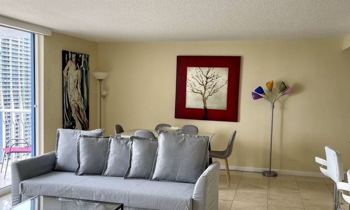 Brickell Apartment | Miami Downtown City view 3BR Air Hockey &Ping Pong